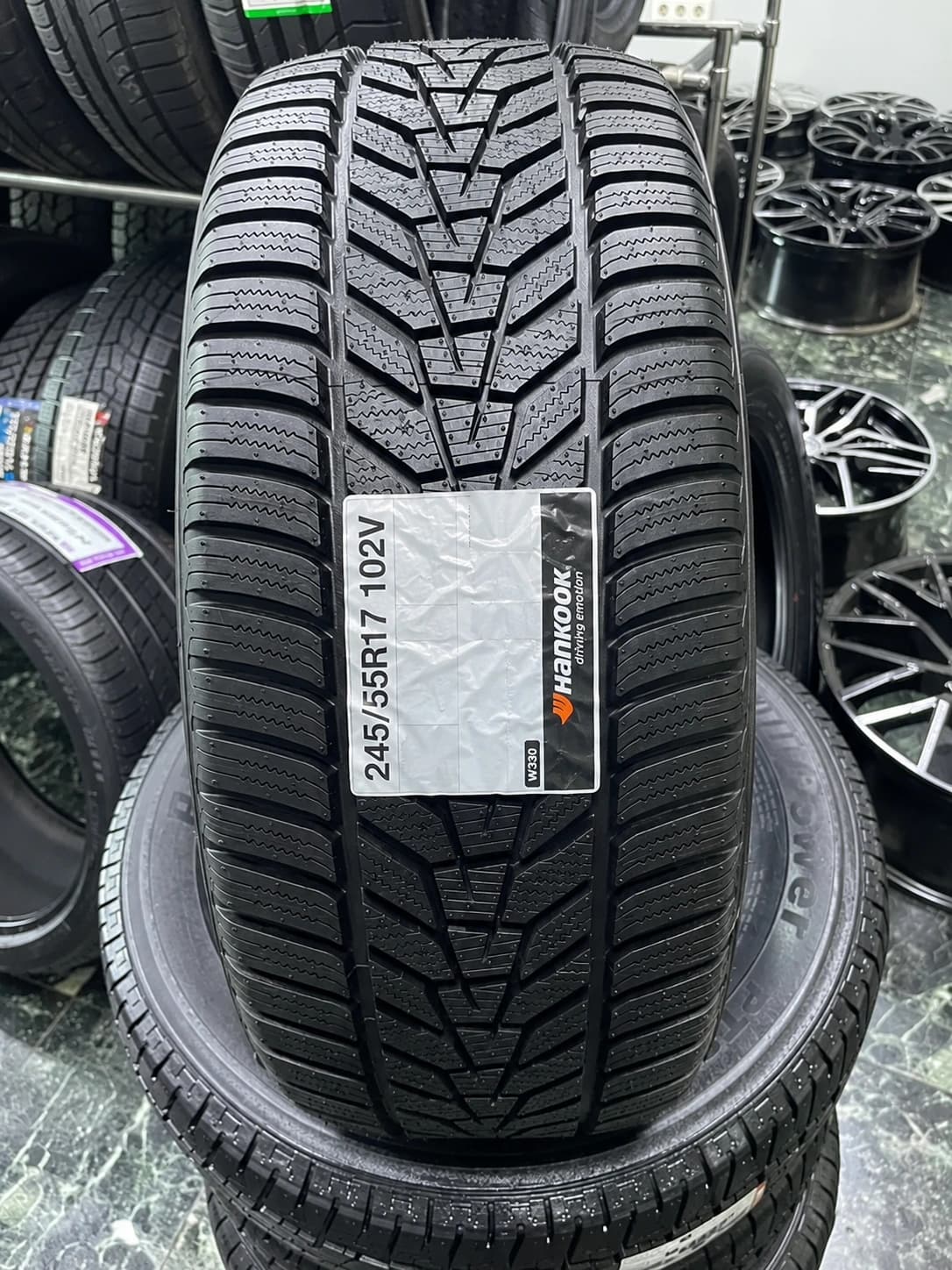 Hankook W330 i cept Evo3 245/55 R17 102V
