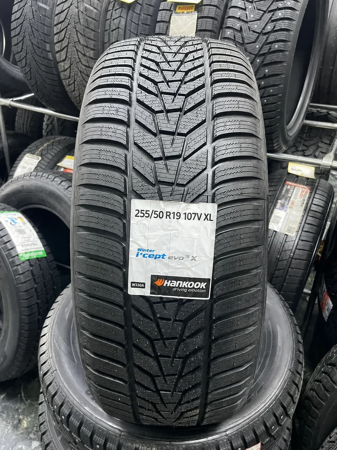 Hankook W330A i cept Evo3 255/50 R19 107V XL