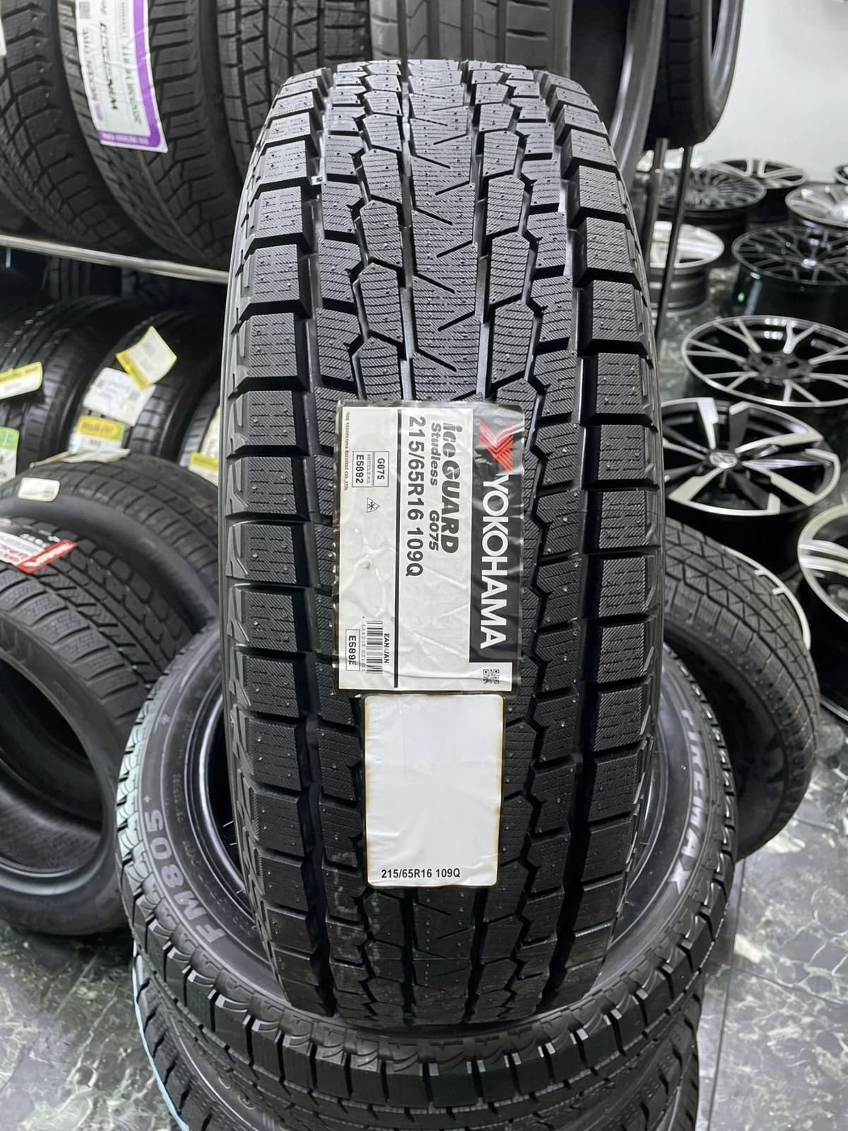 Yokohama Ice Guard SUV G075 LT215/65 R16 109/107Q