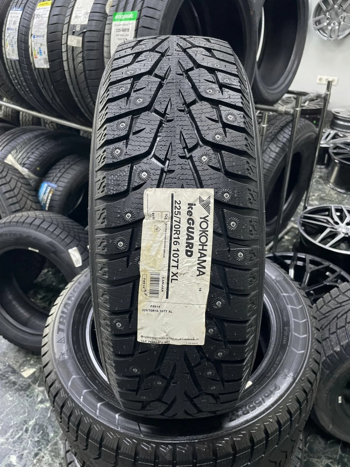 Yokohama Ice Guard IG55 225/70 R16 107T XL