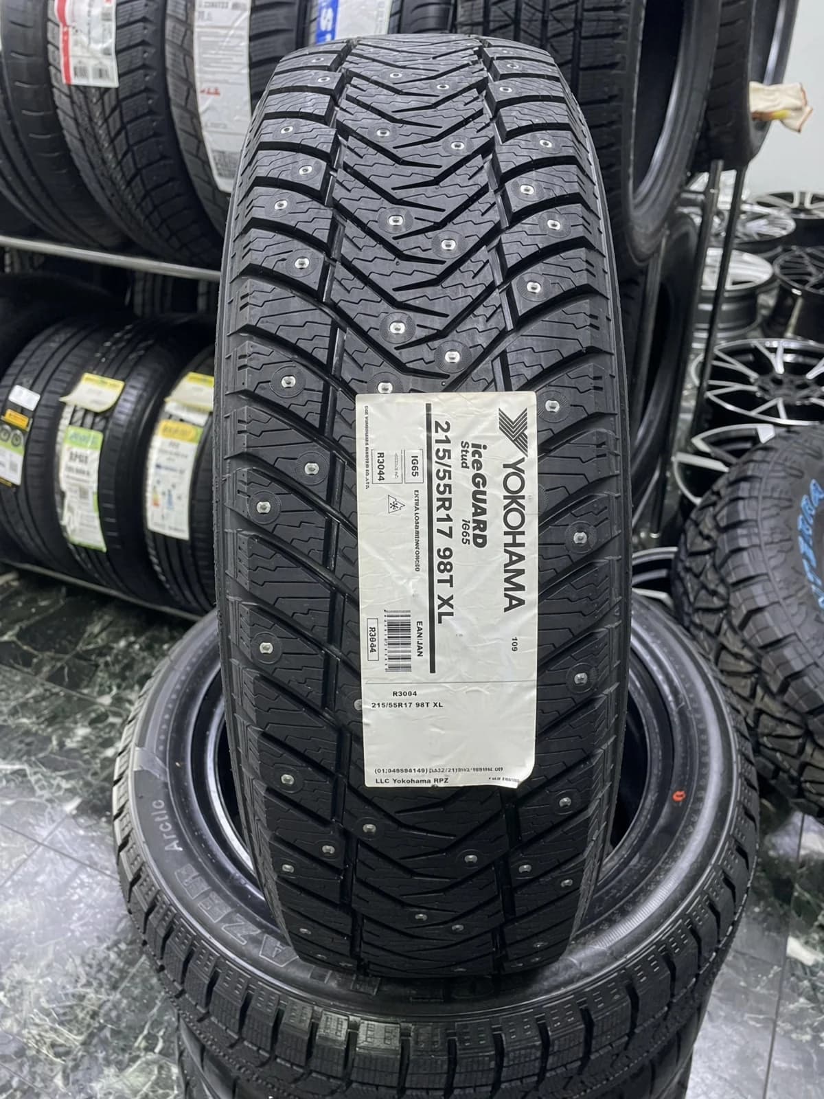 Yokohama Ice Guard IG65 215/55 R17 98T XL