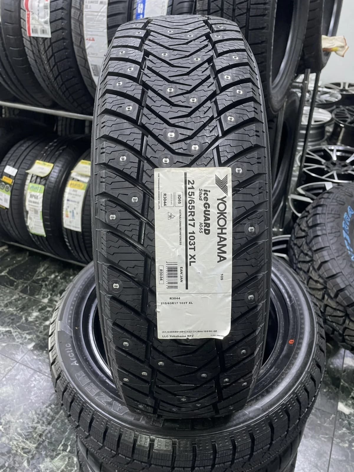 Yokohama Ice Guard IG65 215/65 R17 103T XL