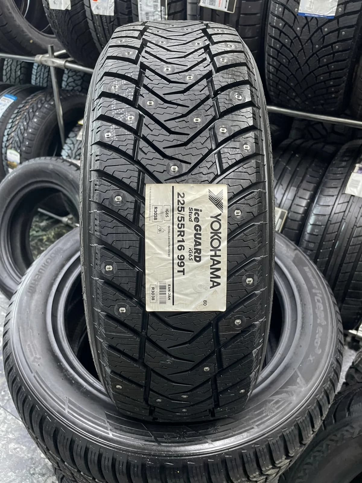 Yokohama Ice Guard IG65 225/55 R16 99T