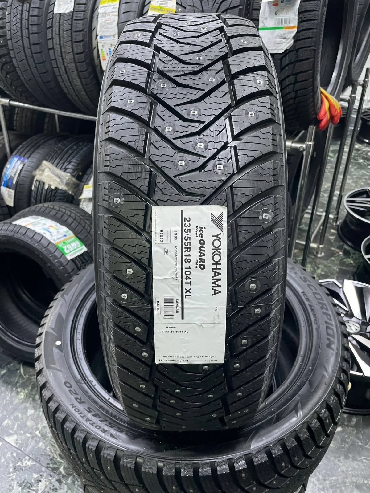 Yokohama Ice Guard IG65 235/55 R18 104T XL
