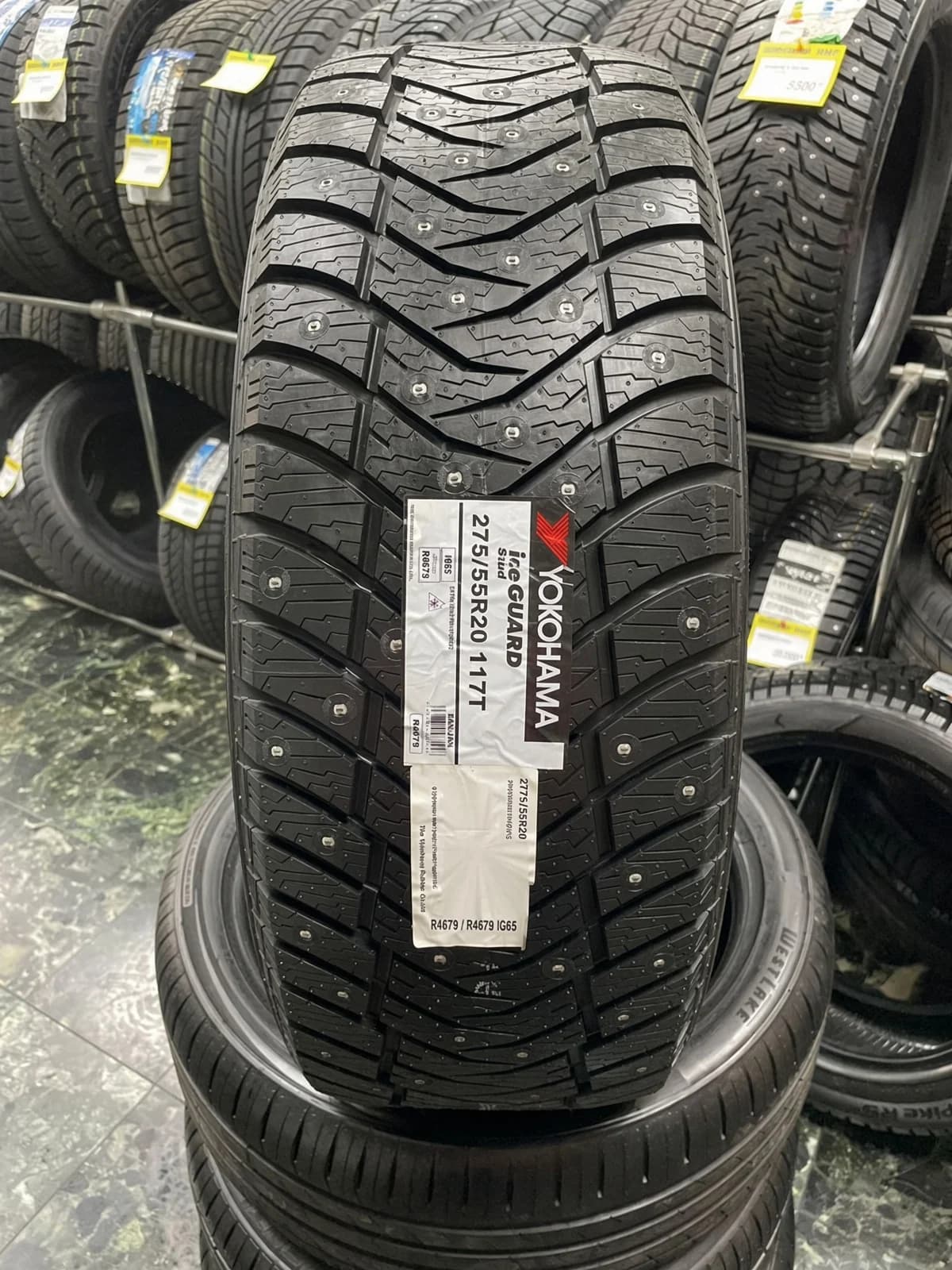 Yokohama Ice Guard IG65 275/55 R20 117T