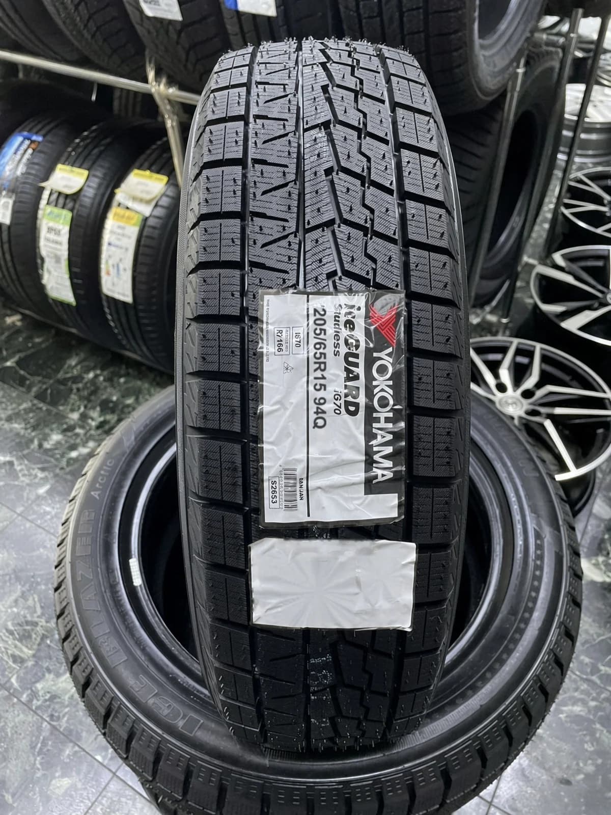 Yokohama Ice Guard IG70 205/65 R15 94Q
