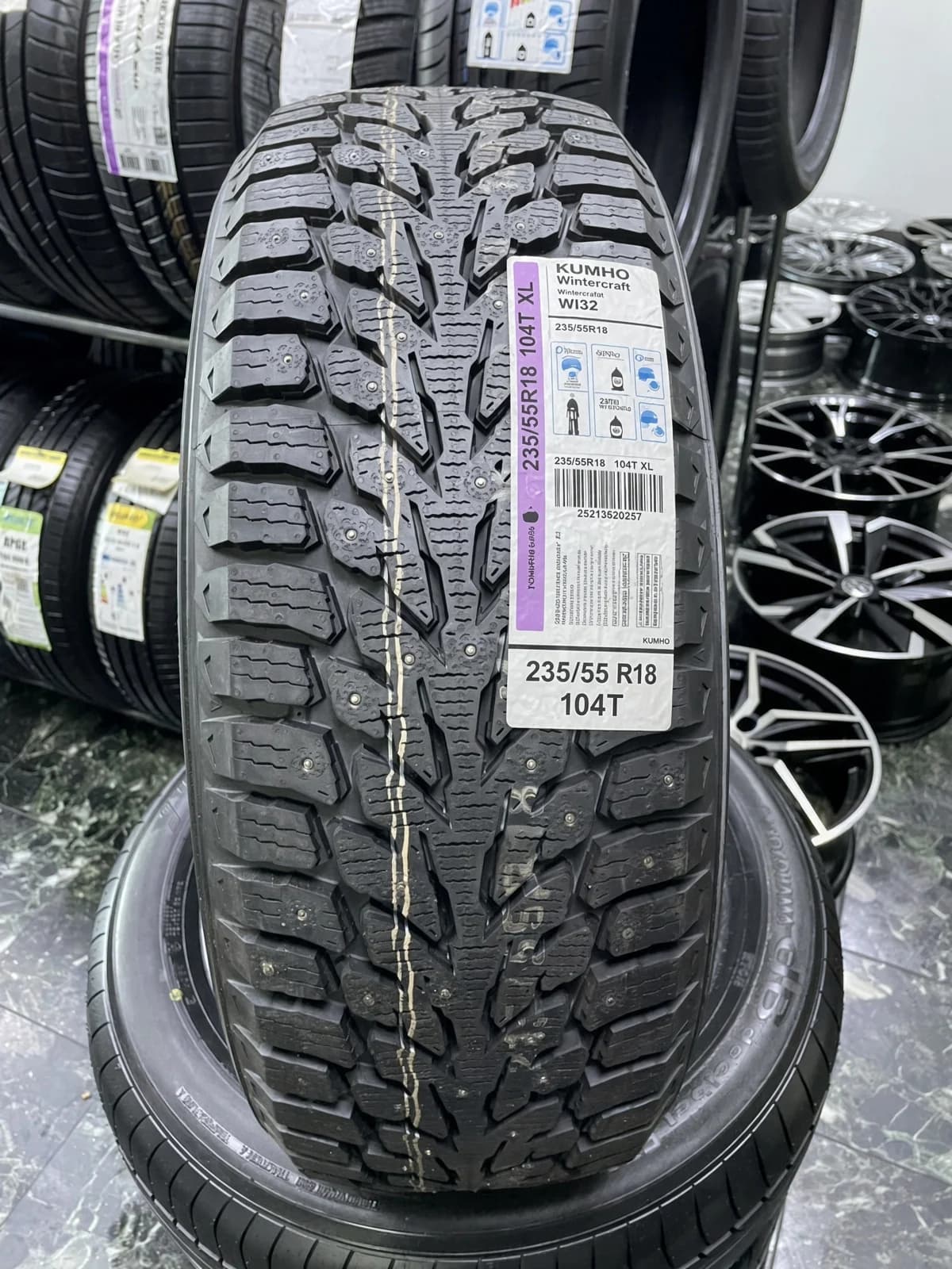 Kumho Wintercraft WI32 235/55 R18 104T XL