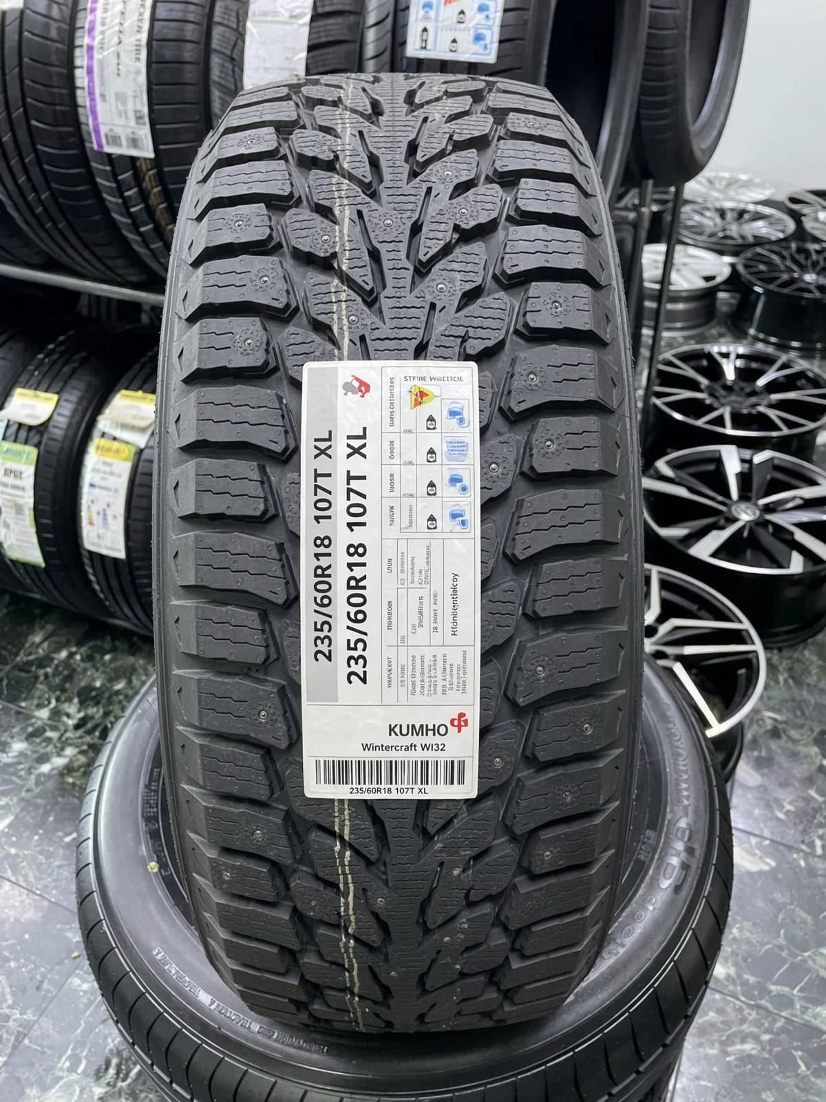Kumho Wintercraft WI32 235/60 R18 107T XL