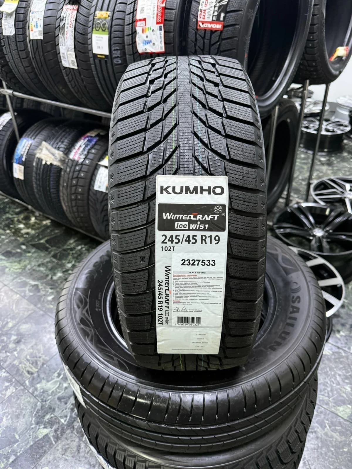 Kumho Wintercraft WI51 245/45 R19 102T XL