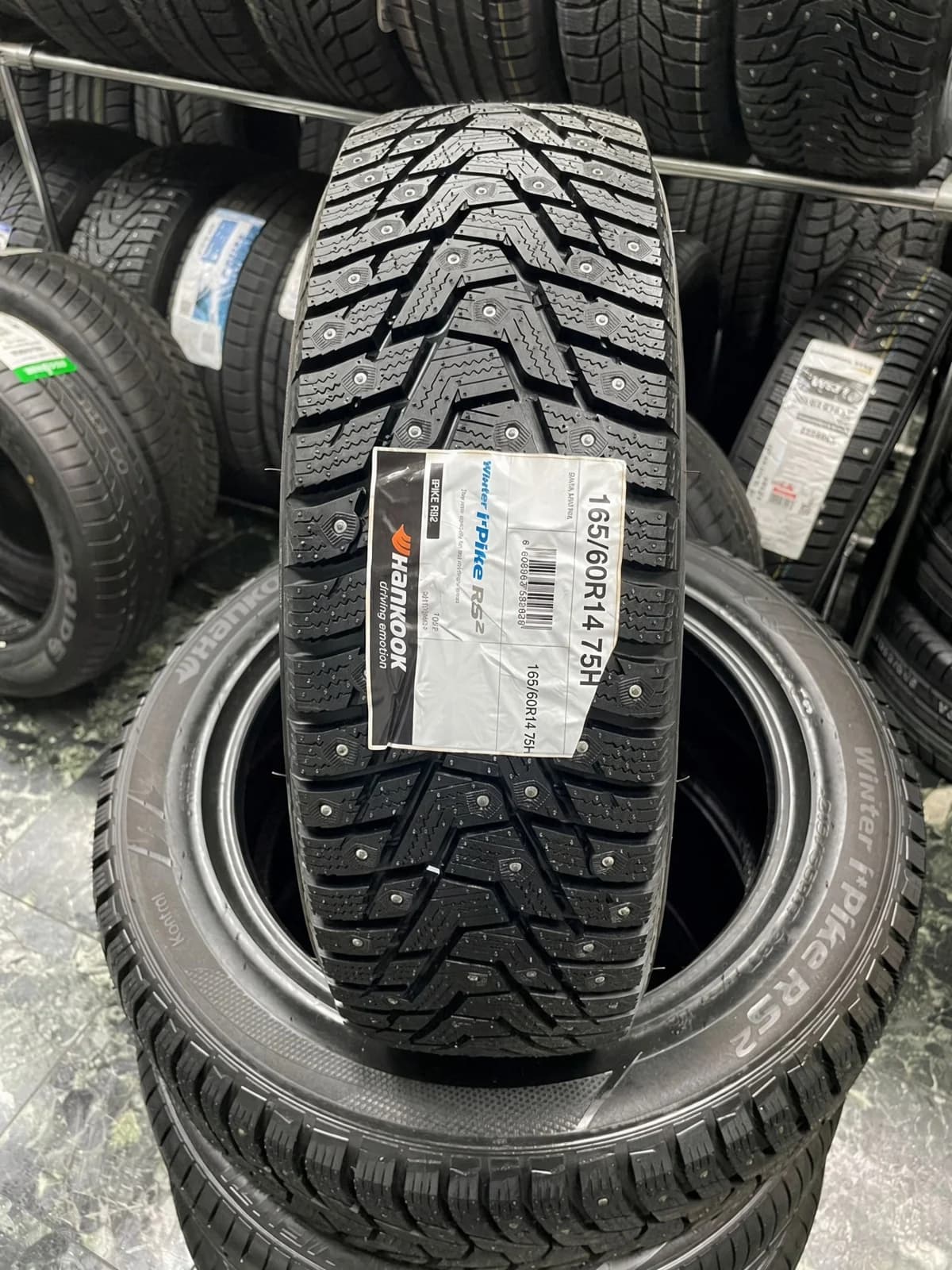 Hankook W429 i Pike RS2 165/60 R14 75H
