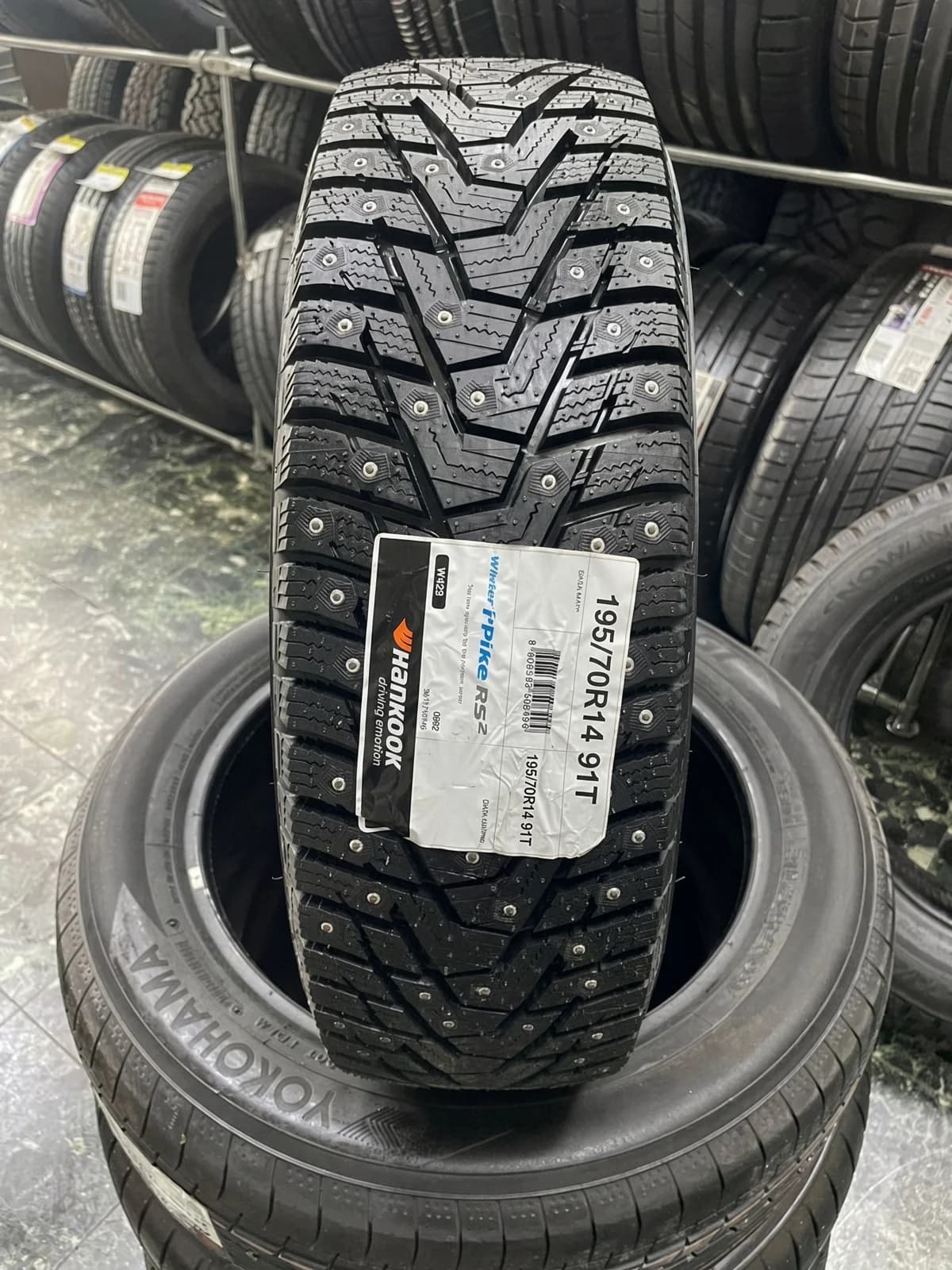 Hankook W429 i Pike RS2 195/70 R14 91T