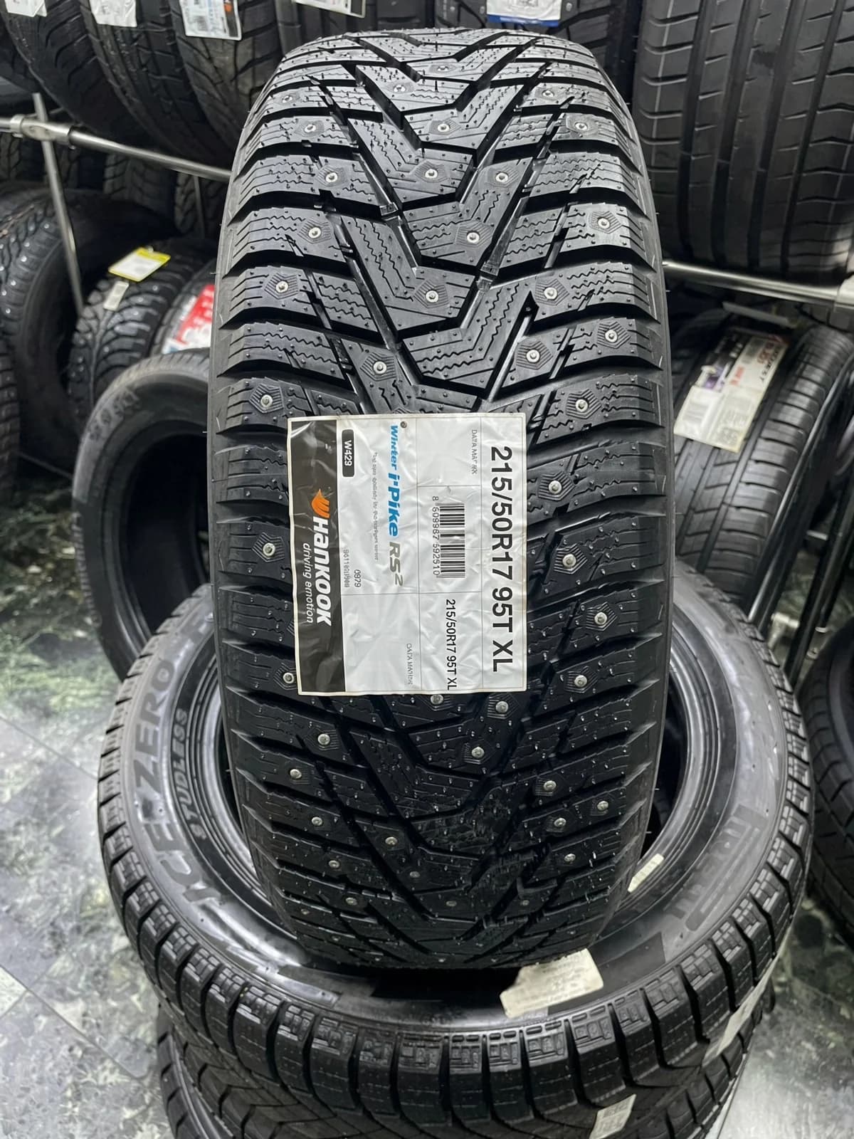 Hankook W429 i Pike RS2 215/50 R17 95T XL