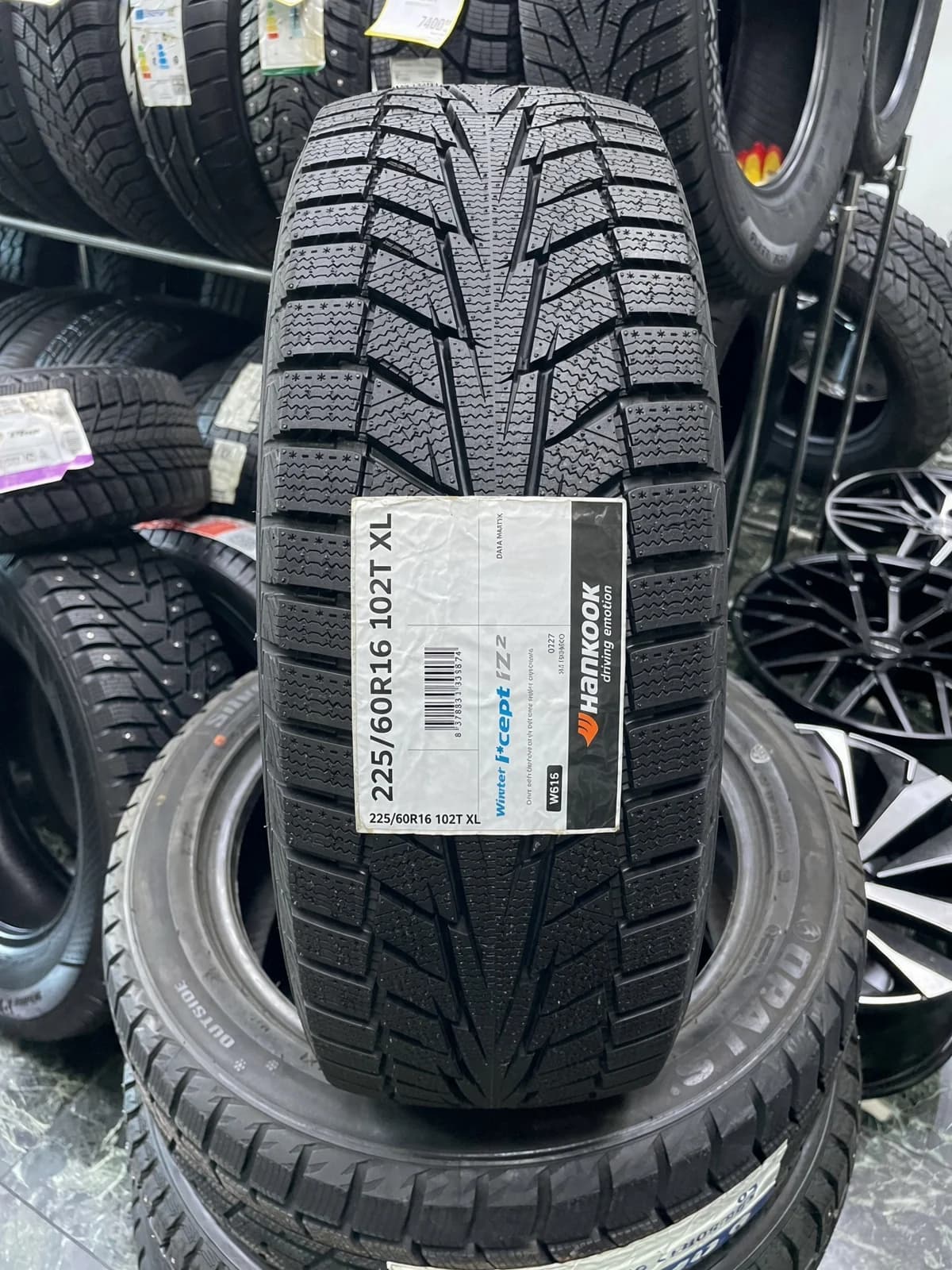 Hankook W616 I*Cept IZ2 225/60 R16 102T XL