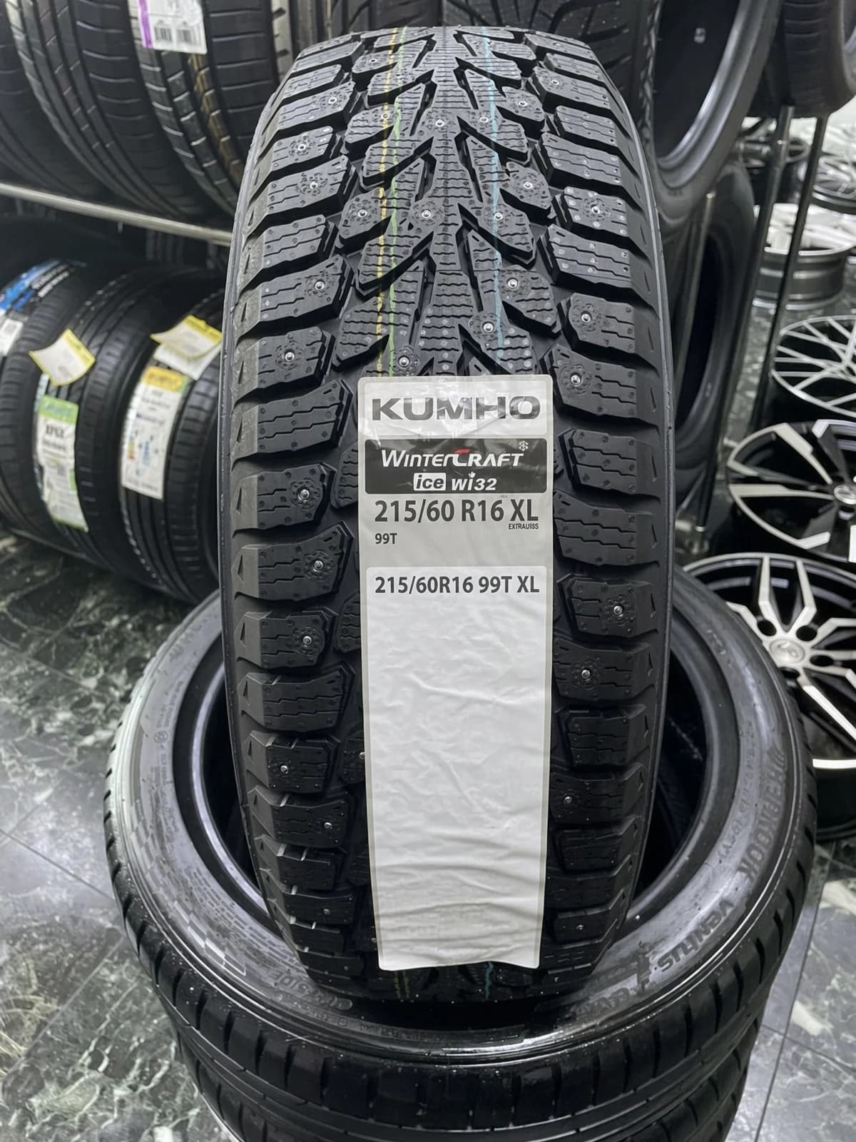 Kumho Wintercraft WI32 215/60 R16 99T XL