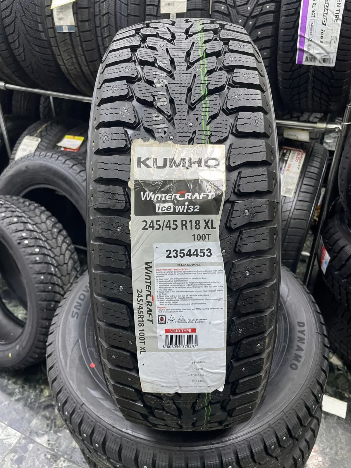 Kumho Wintercraft WI32 245/45 R18 100T XL