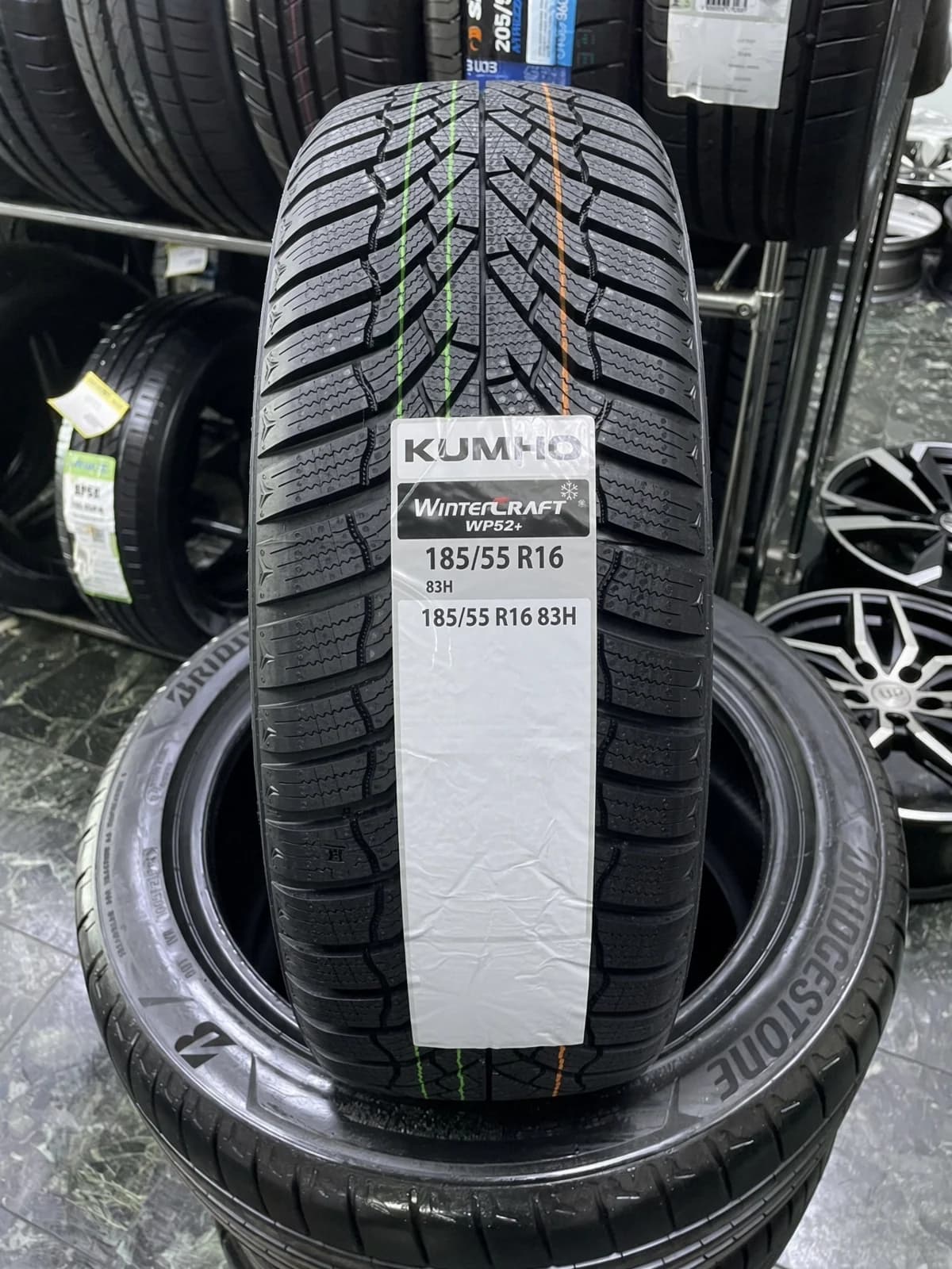 Kumho Wintercraft WP52 185/55 R16 83H