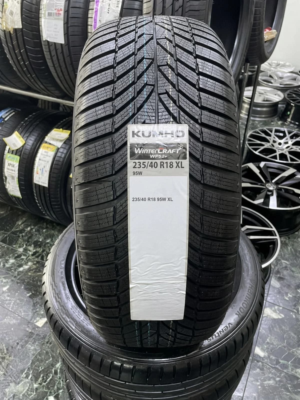 Kumho Wintercraft WP52+ 235/40 R18 95W XL
