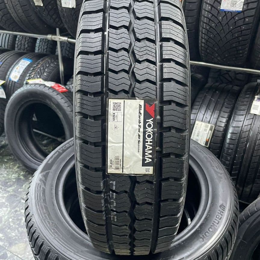 Yokohama BluEarth-Van RY61 205/65 R15C 102/100T