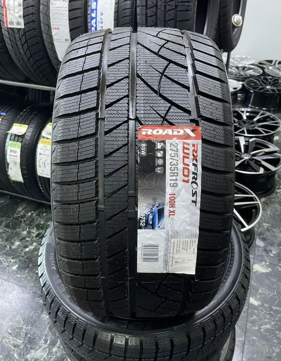 RoadX RX Frost WU01 275/35 R19 100H