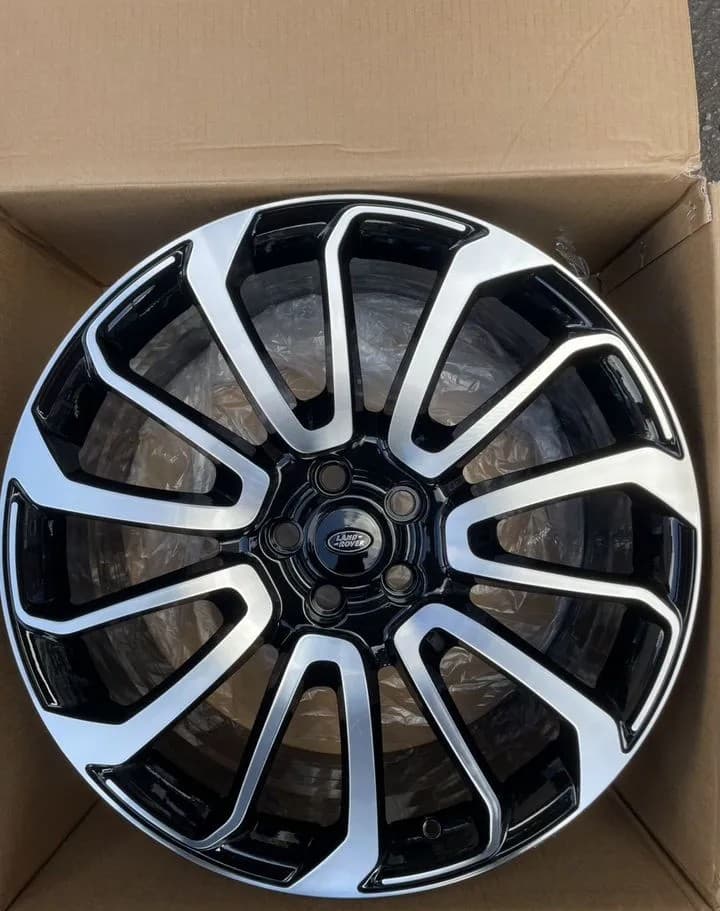 Литые диски FR Replica 8003 9.5×R22 5×120