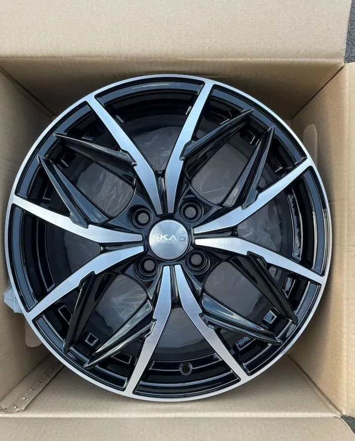 Литые диски Carwel 903 6.5×R16 4×100