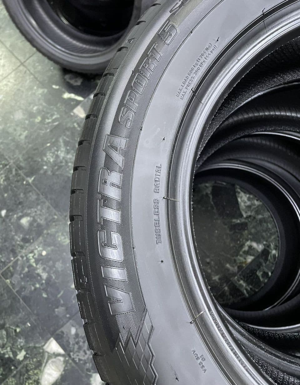 Maxxis Victra Sport VS5 SUV 225/60 R18 100V