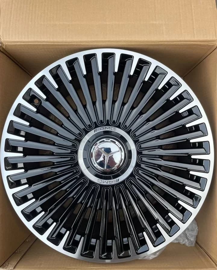 Литые диски FR Replica MR1018 8.5×R20 5×112