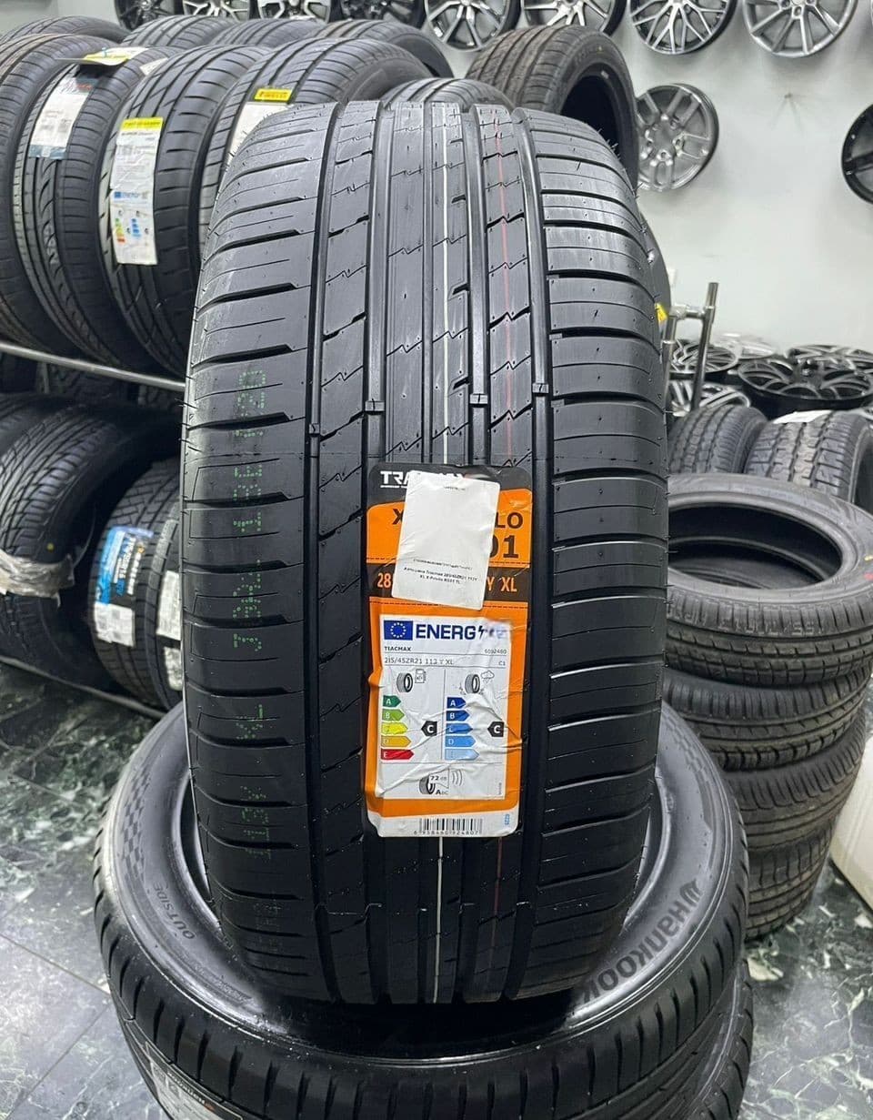 Tracmax X-Privilo RS01+ 285/45 R21 113Y XL
