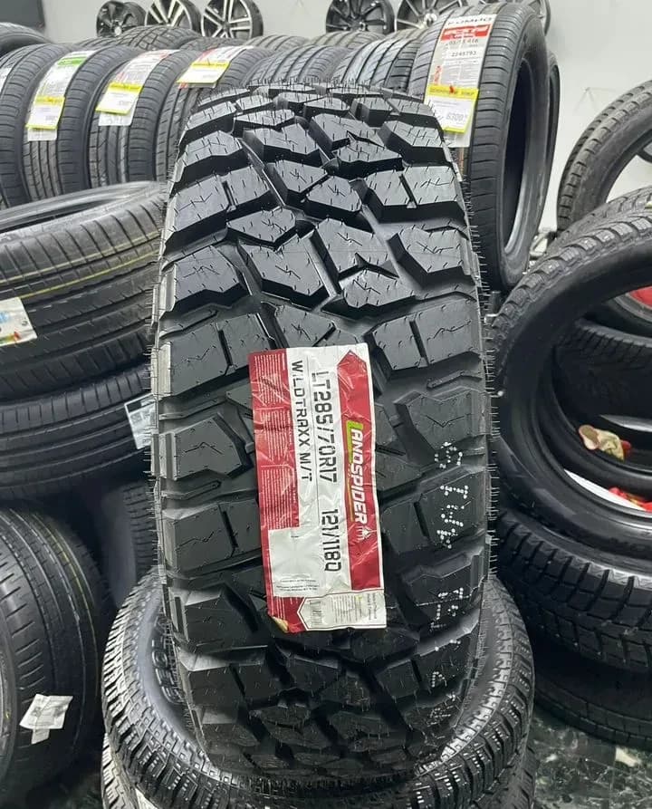 Landspider Wildtraxx M/T 285/70 R17 121Q