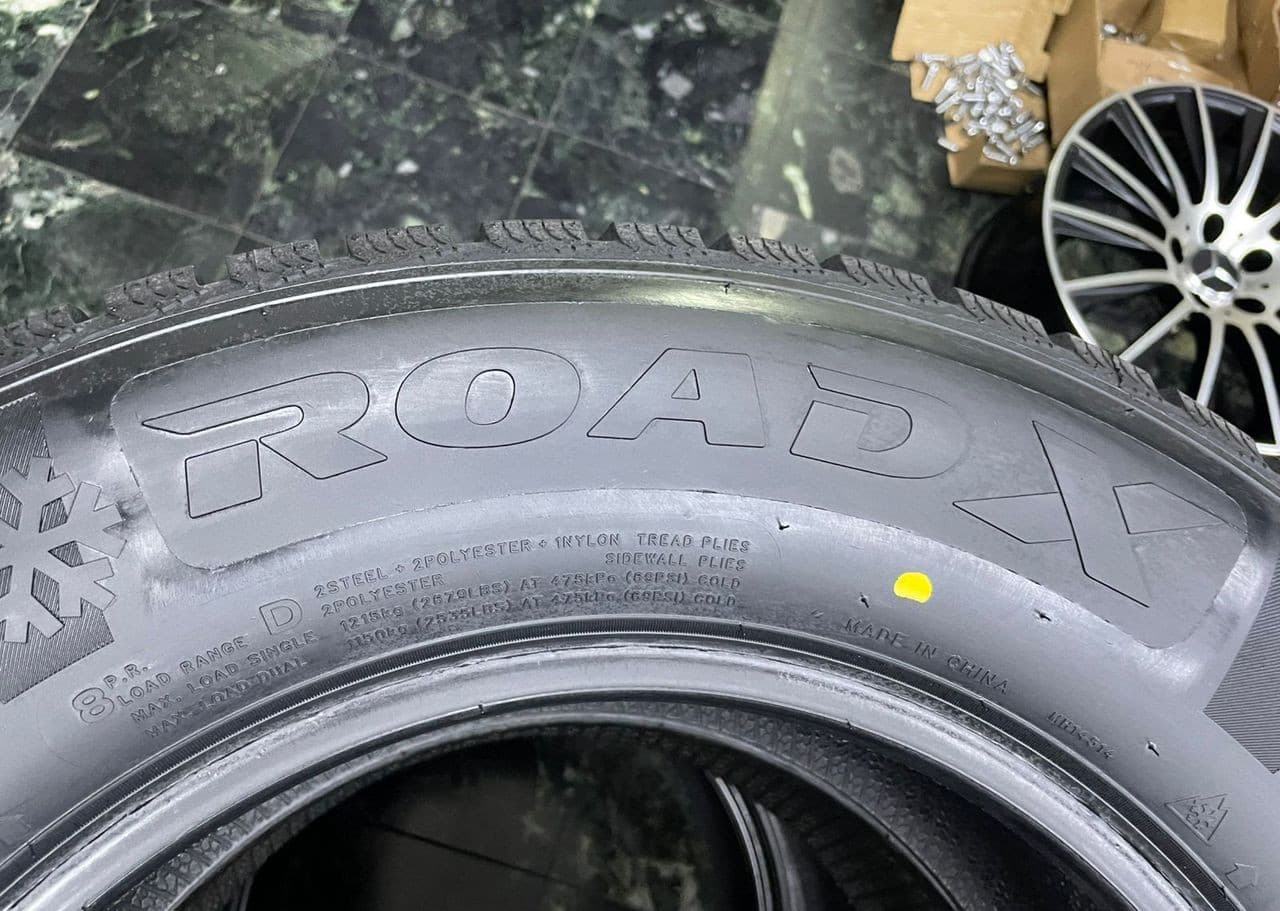 RoadX RX Frost WC01 235/65 R16C 115R