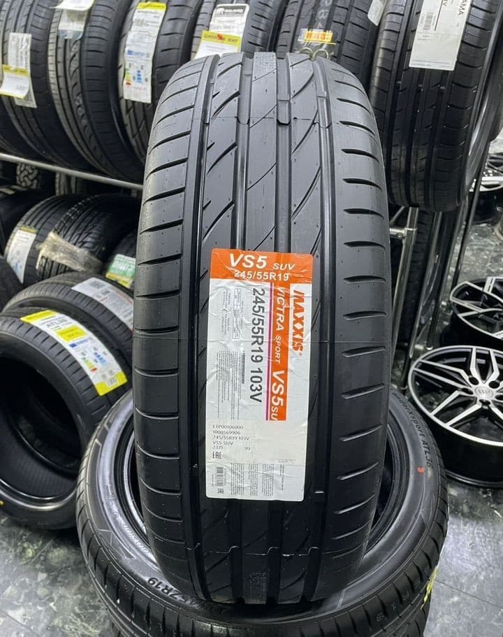 Maxxis Victra Sport VS5 SUV 245/55 R19 103V