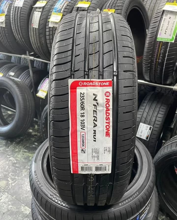 Roadstone N'Fera RU1 235/60 R18 103V