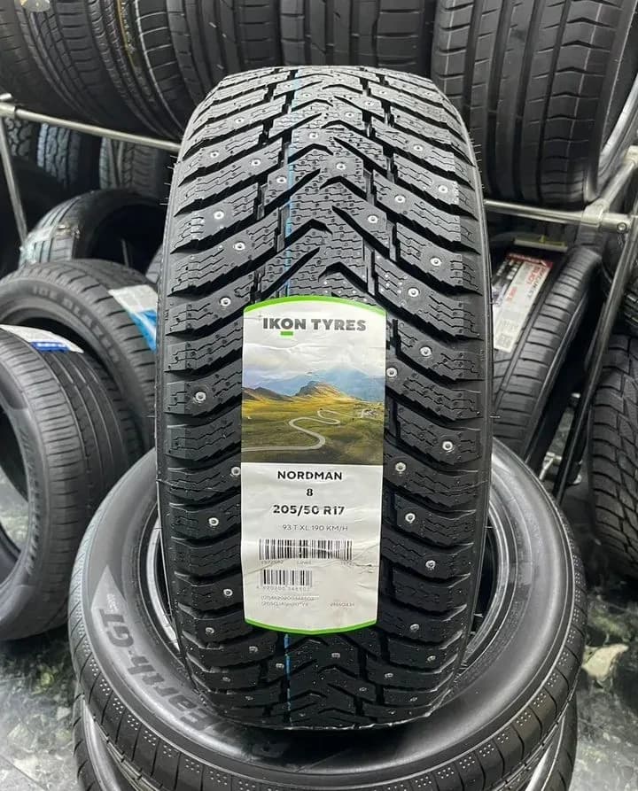 Ikon Nordman 8 205/50 R17 93T