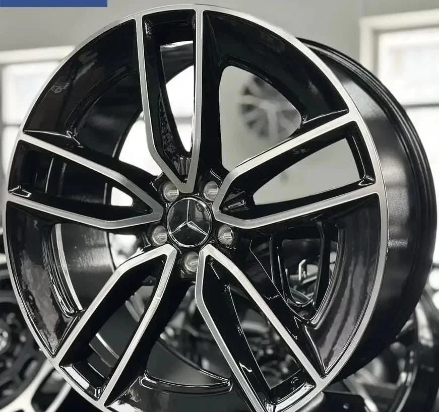 Литые диски FR Replica MR1018 10×R22 5×112