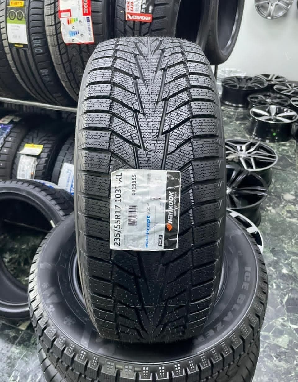 Hankook W616 I*Cept IZ2 235/55 R17 103T XL