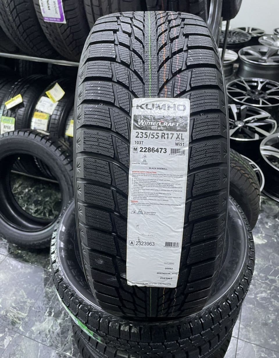 Kumho WinterCraft Ice Wi51 235/55 R17 103T