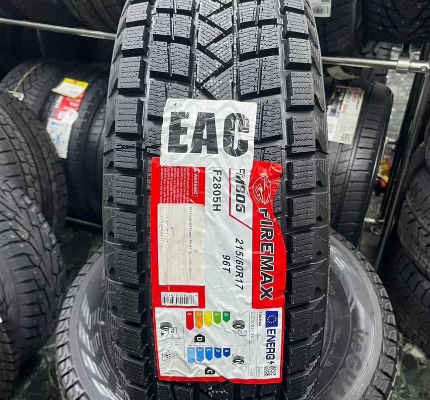 Firemax FM806 215/60 R17 96T