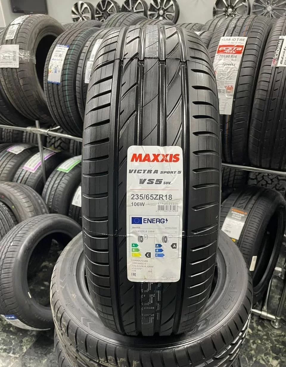 Maxxis Victra Sport VS5 SUV 235/65 R18 106W