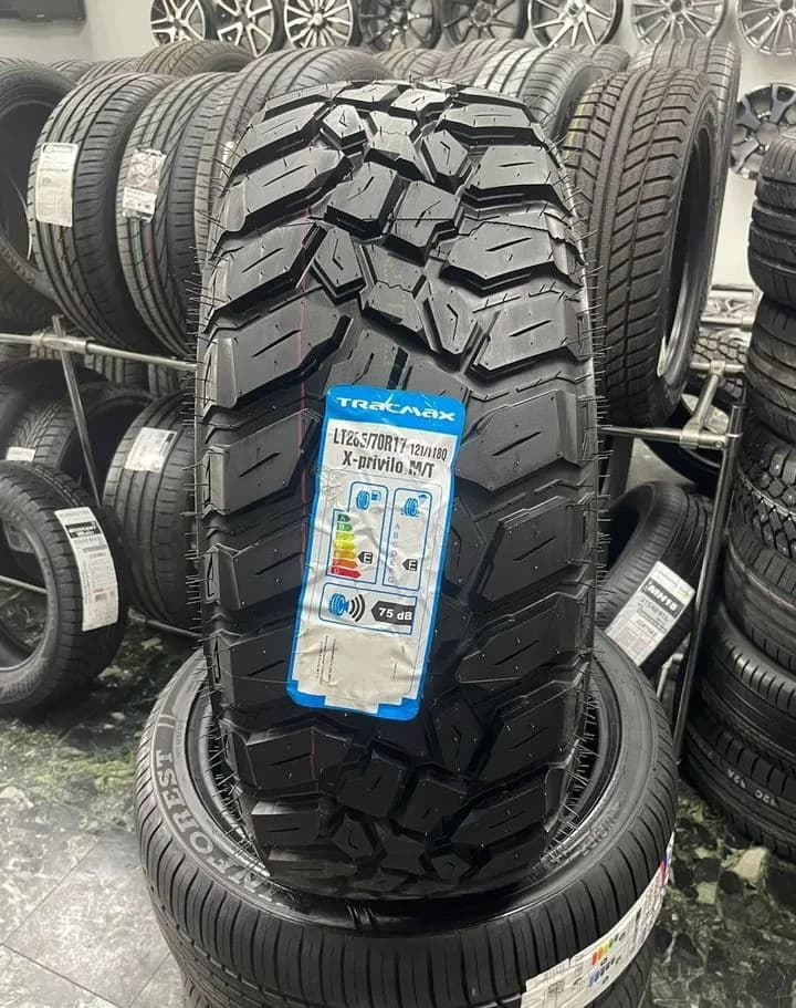 Tracmax X-Privilo M/T 285/70 R17 121Q