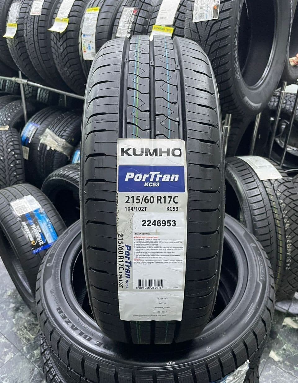 Kumho PorTran KC55 215/60 R17C 104T
