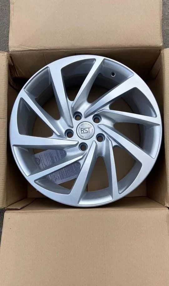 Литые диски RST R018 7.5×R18 5×112