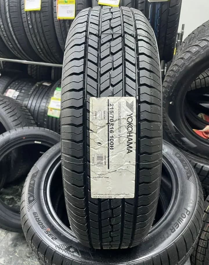 Yokohama Geolandar G033V 215/70 R16 100H