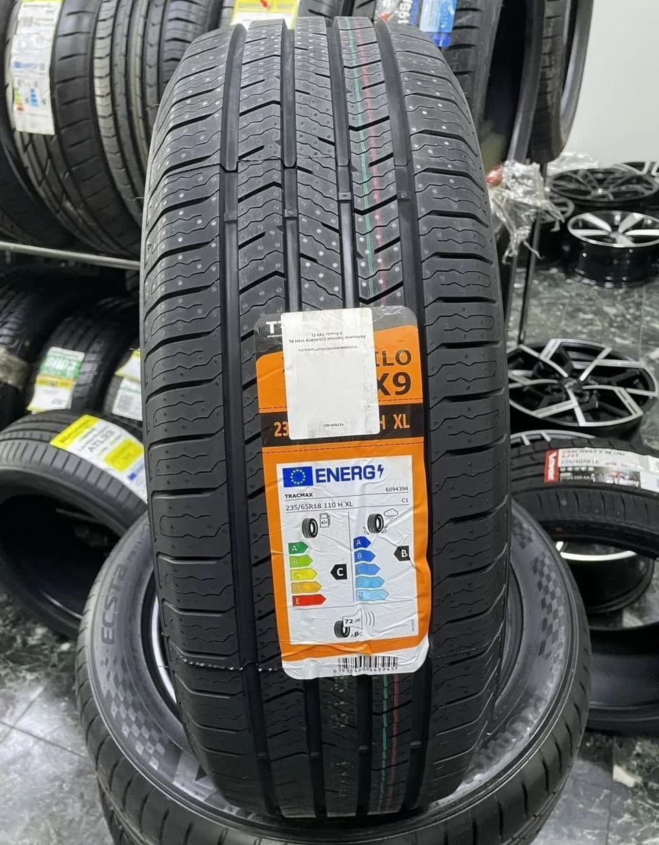 Tracmax X-Privilo TX9 235/65 R18 110H XL