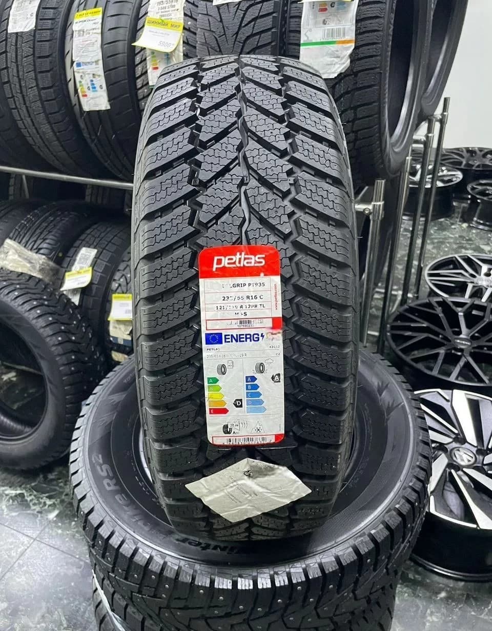 Petlas Full Grip PT935 235/65 R16C 121R