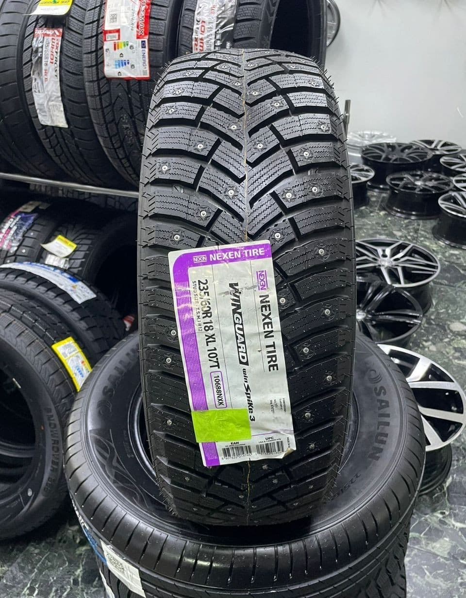 Nexen Winguard WinSpike 3 235/60 R18 107T