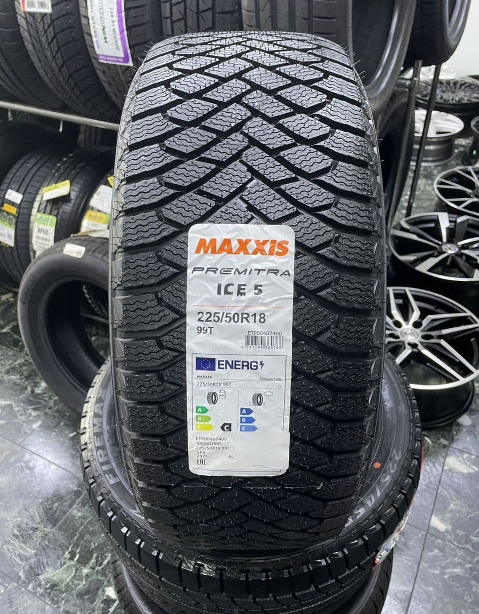 Maxxis Premitra Ice 5 SP5 225/50 R18 99T