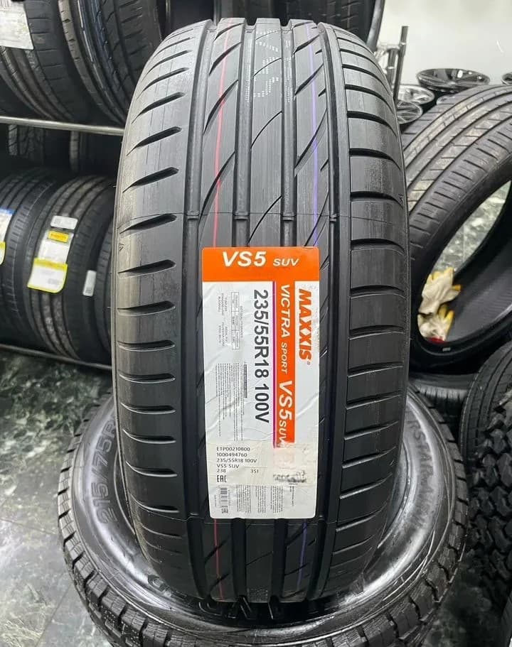 Maxxis Victra Sport SUV VS5 235/55 R18 100V
