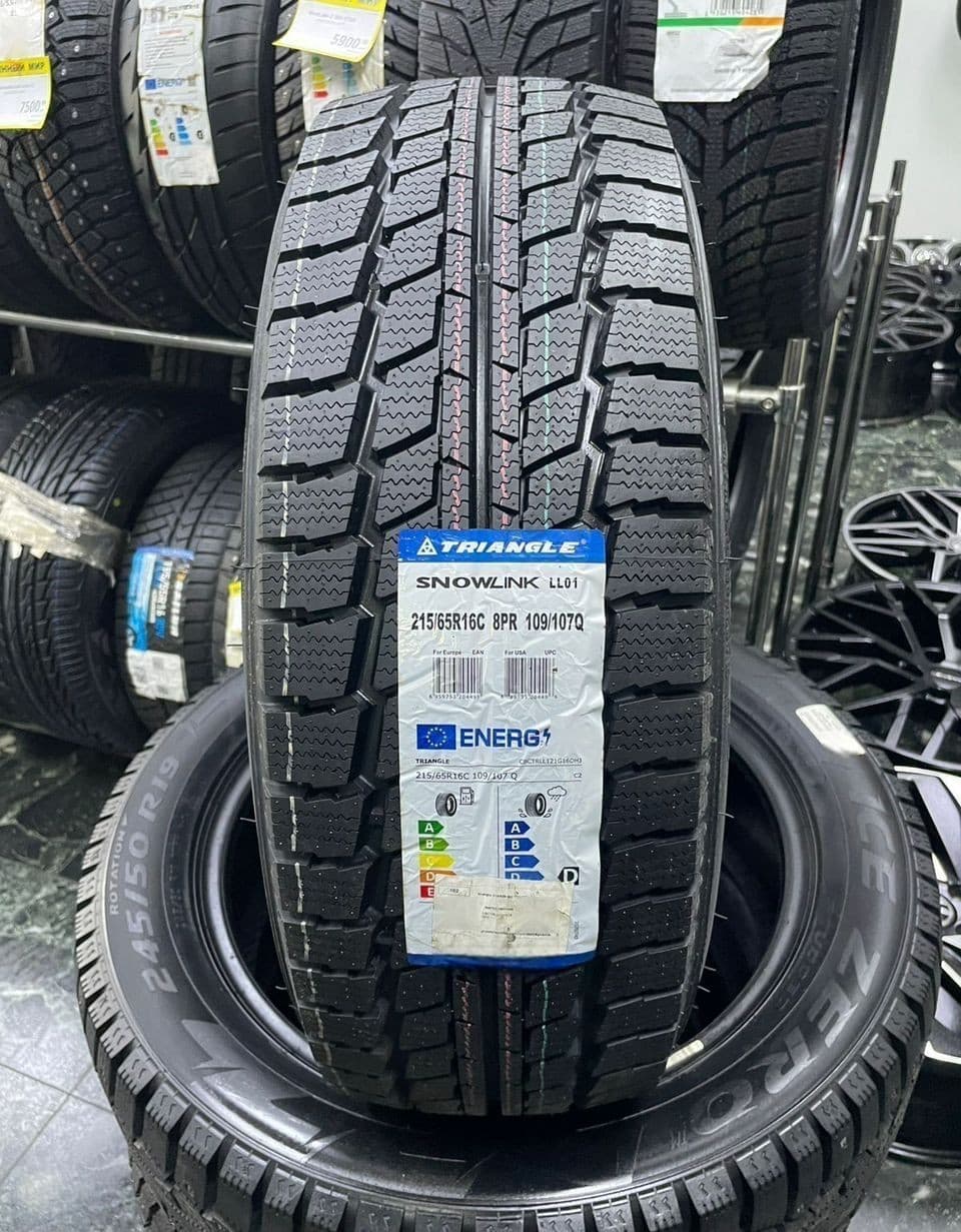 Triangle LL01 215/65 R16C 109Q