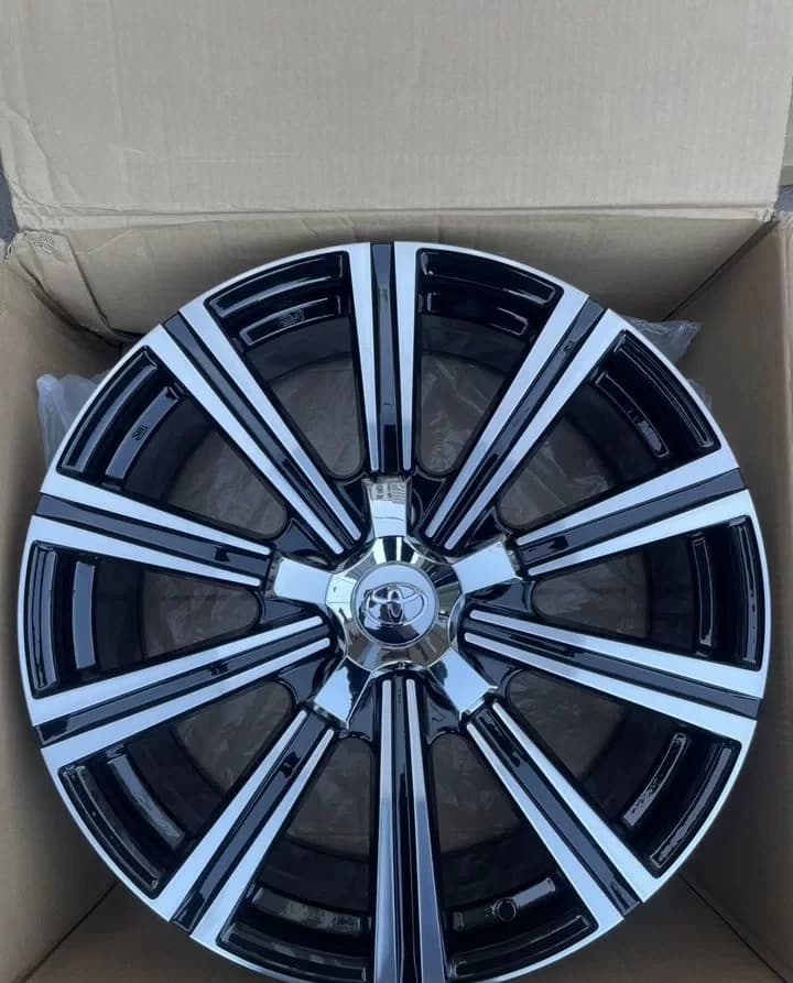 Литые диски FR Replica TY0033 8.5×R21 5×150