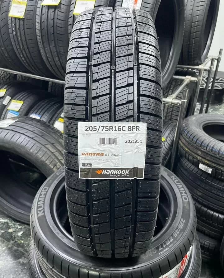 Hankook Vantra ST AS2 RA30 205/75 R16C 110R